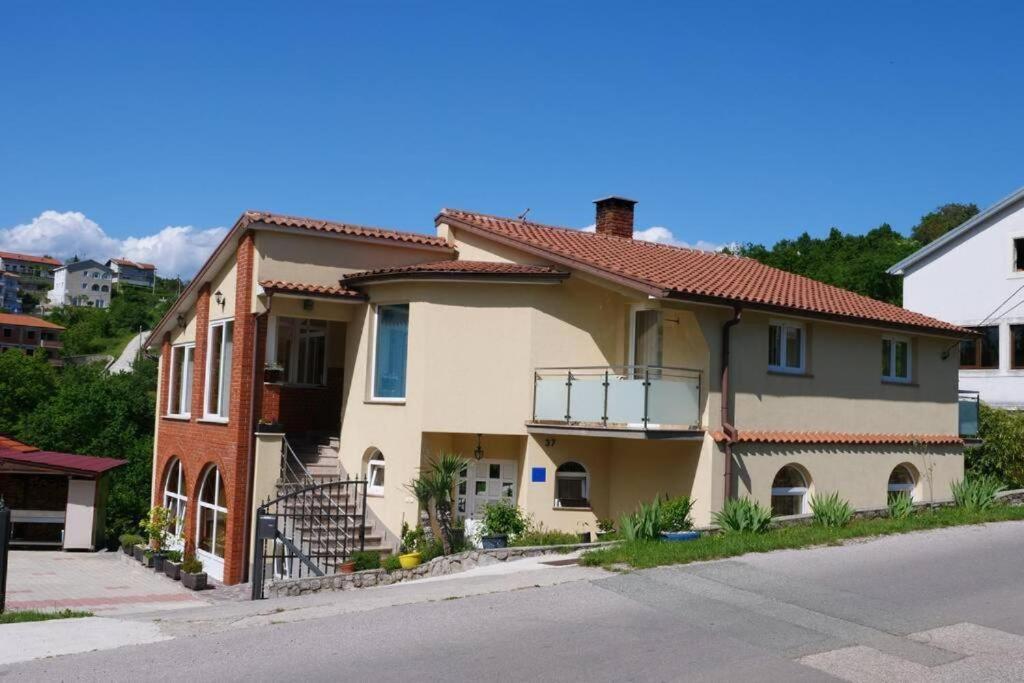 Apartman Carsko Риека Экстерьер фото